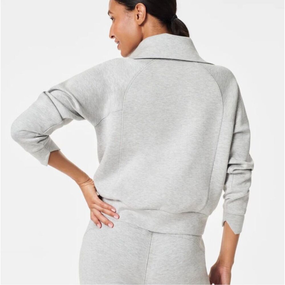 Spanx NWT AirEssentials size 1X Half zip gray sweatshirt style 50346 plus size - Picture 2 of 15